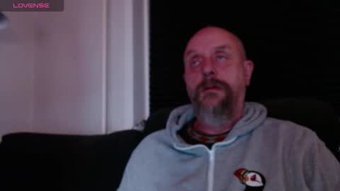 Snapshot of hardmrlazy chatting on 11-01-25, 09:28 MrLazy online show from 11-01-25, 09:28