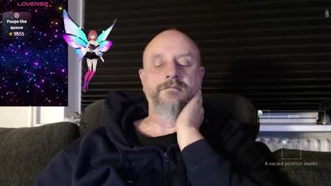 Snapshot of hardmrlazy chatting on 11-02-25, 09:39 MrLazy online show from 11-02-25, 09:39