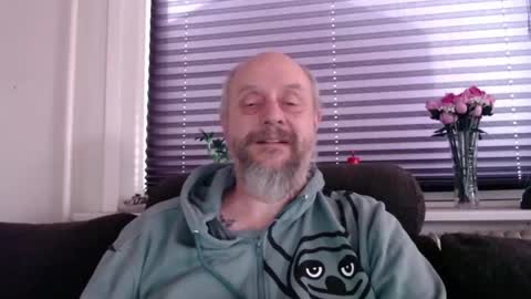 Snapshot of hardmrlazy chatting on 01-07-26, 10:40 MrLazy online show from 01-07-26, 10:40