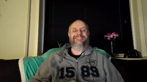 Snapshot of hardmrlazy chatting on 03-16-26, 05:39 MrLazy online show from 03-16-26, 05:39