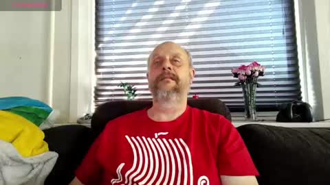 MrLazy online show from 07-09-26, 02:10
