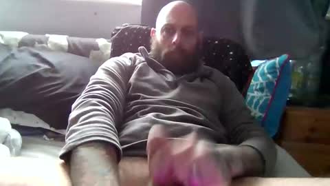 Snapshot of hardnhorny198 chatting on 02-23-26, 09:17 hardnhorny198 online show from 02-23-26, 09:17