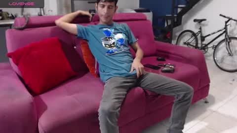 Andres Dean online show from 12-21-24, 10:51