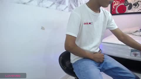 Andres Dean online show from 12-29-24, 04:48