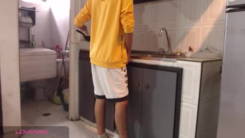 Andres Dean online show from 09-08-25, 07:24