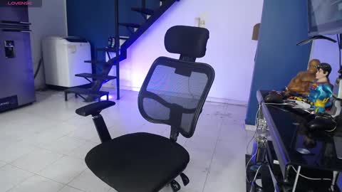 Andres Dean online show from 02-17-26, 06:58