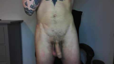 Snapshot of hardtohandle666 chatting on 12-13-25, 07:53 Liam online show from 12-13-25, 07:53