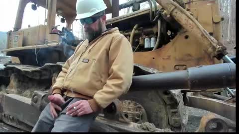 hardworkertn online show from 12-16-25, 05:29