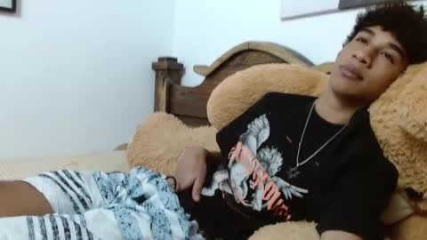 Snapshot of haresandpame_mds chatting on 01-15-25, 12:47 Hares online show from 01-15-25, 12:47