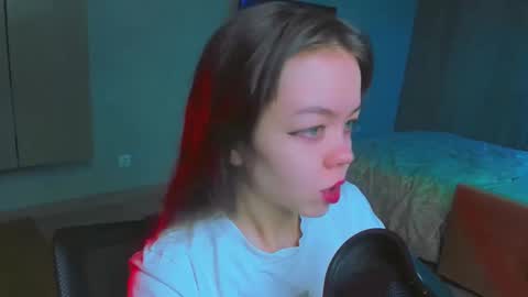 Snapshot of haribo_asmr chatting on 01-19-25, 07:36 Miss Hari online show from 01-19-25, 07:36