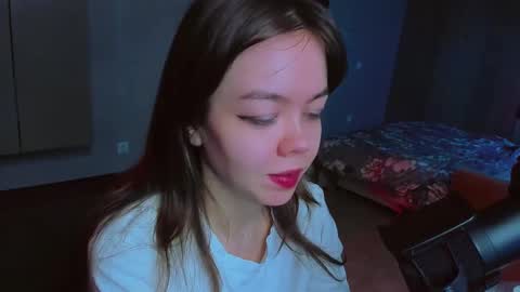 Snapshot of haribo_asmr chatting on 02-08-25, 07:48 Miss Hari online show from 02-08-25, 07:48