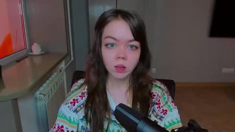 Snapshot of haribo_asmr chatting on 02-15-25, 10:22 Miss Hari online show from 02-15-25, 10:22