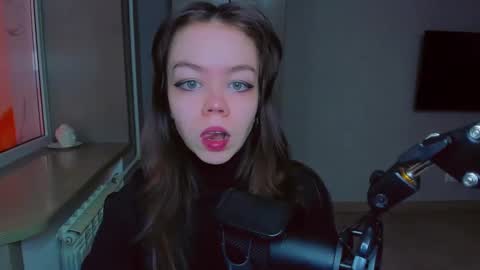 Snapshot of haribo_asmr chatting on 02-23-25, 08:28 Miss Hari online show from 02-23-25, 08:28