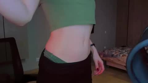 Snapshot of haribo_asmr chatting on 02-25-25, 12:03 Miss Hari online show from 02-25-25, 12:03