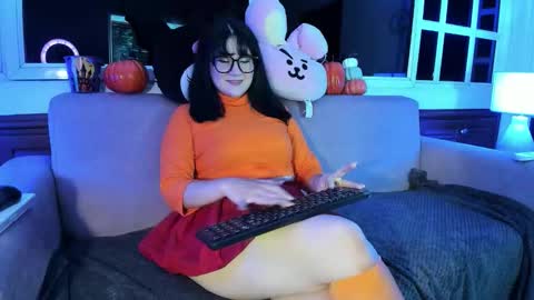 Snapshot of harimoon chatting on 10-10-25, 03:05 Harimoon online show from 10-10-25, 03:05