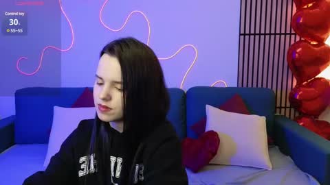 Harleen online show from 02-18-25, 06:37