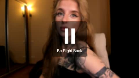 Julia online show from 05-25-26, 04:51