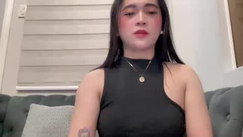 Snapshot of harley_queen69x chatting on 12-15-25, 08:13 BABY KIMMY online show from 12-15-25, 08:13