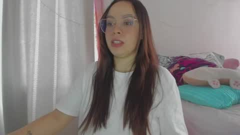 Snapshot of harleynapier chatting on 06-13-26, 03:43 Natii online show from 06-13-26, 03:43