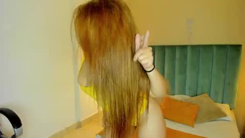 harleyqueen_robbie online show from 06-11-26, 09:35
