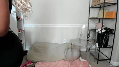 Harmonie Marquise online show from 09-29-25, 01:05