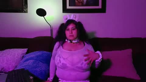 Snapshot of harmony_foxxyn_n chatting on 10-30-25, 09:11 Harmony Foxxyn n online show from 10-30-25, 09:11