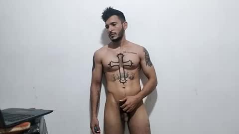 Snapshot of haroldsepulveda chatting on 12-17-24, 08:56 BOY HOT online show from 12-17-24, 08:56