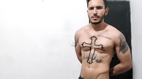 Snapshot of haroldsepulveda chatting on 12-27-24, 04:15 BOY HOT online show from 12-27-24, 04:15