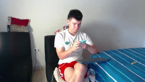 Sebastian online show from 11-11-25, 02:17