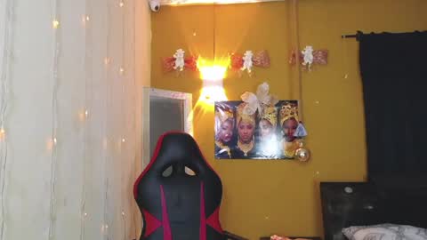 Snapshot of harry_jhonsonn chatting on 12-24-24, 10:11 Harry online show from 12-24-24, 10:11