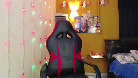 Snapshot of harry_jhonsonn chatting on 12-30-24, 04:53 Harry online show from 12-30-24, 04:53