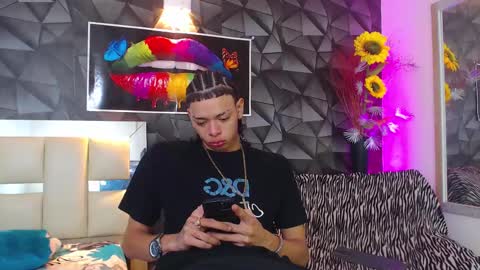 Snapshot of harry_jhonsonn chatting on 03-04-25, 05:32 Harry online show from 03-04-25, 05:32