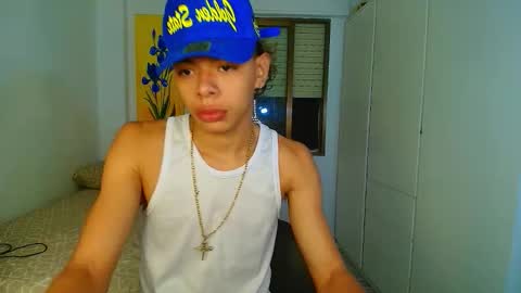 Snapshot of harry_jhonsonn chatting on 09-11-25, 03:01 Harry online show from 09-11-25, 03:01