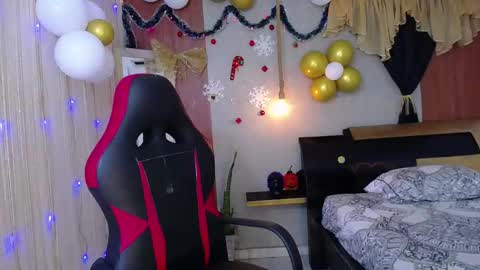 Snapshot of harry_jhonsonn chatting on 11-14-25, 10:40 Harry online show from 11-14-25, 10:40