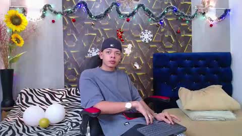 Snapshot of harry_jhonsonn chatting on 12-04-25, 09:56 Harry online show from 12-04-25, 09:56