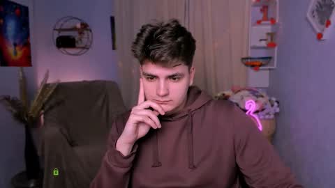 Snapshot of harry_luk chatting on 03-02-26, 07:37 Harry online show from 03-02-26, 07:37