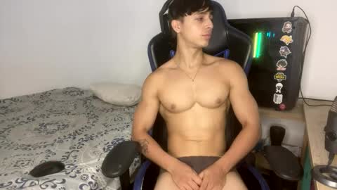 harry_p01 online show from 02-08-25, 04:36