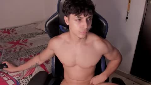 Snapshot of harry_p01 chatting on 03-19-26, 04:38 harry_p01 online show from 03-19-26, 04:38