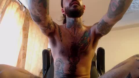 Snapshot of harry_reems_ chatting on 01-09-25, 06:57 OMAR online show from 01-09-25, 06:57