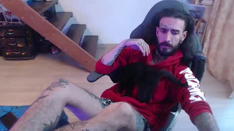 Snapshot of harry_reems_ chatting on 01-23-25, 12:41 OMAR online show from 01-23-25, 12:41