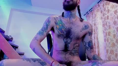 Snapshot of harry_reems_ chatting on 01-26-25, 02:41 OMAR online show from 01-26-25, 02:41