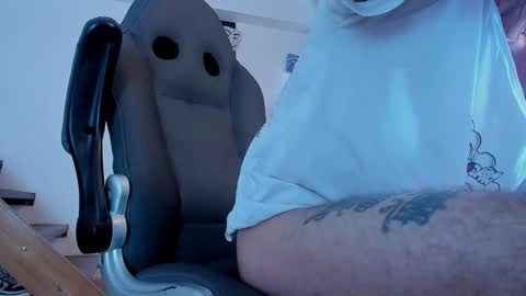 Snapshot of harry_reems_ chatting on 01-29-25, 07:22 OMAR online show from 01-29-25, 07:22