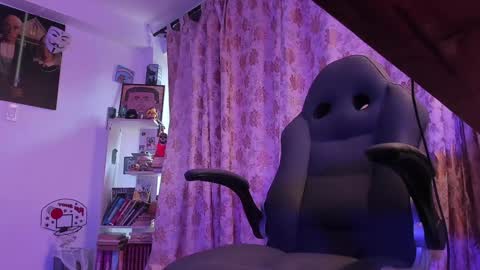 Snapshot of harry_reems_ chatting on 01-30-25, 12:27 OMAR online show from 01-30-25, 12:27