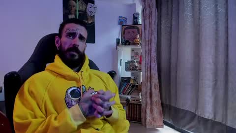 Snapshot of harry_reems_ chatting on 02-04-25, 03:04 OMAR online show from 02-04-25, 03:04