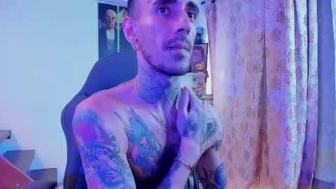 Snapshot of harry_reems_ chatting on 02-19-25, 01:28 OMAR online show from 02-19-25, 01:28