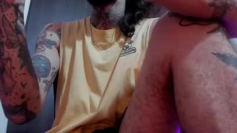 Snapshot of harry_reems_ chatting on 11-06-25, 05:58 OMAR online show from 11-06-25, 05:58