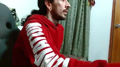 Snapshot of harry_reems_ chatting on 04-28-26, 07:13 OMAR online show from 04-28-26, 07:13