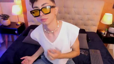 Snapshot of harry_salvatore chatting on 05-27-26, 11:40 Harry Salvatore online show from 05-27-26, 11:40