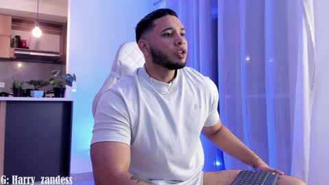 Harry Zandes online show from 01-27-25, 03:58