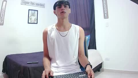 harry thomson online show from 11-30-25, 01:48